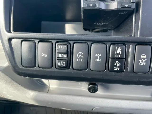 日野 デュトロ 2KG-XZU675T(4WD)の写真41