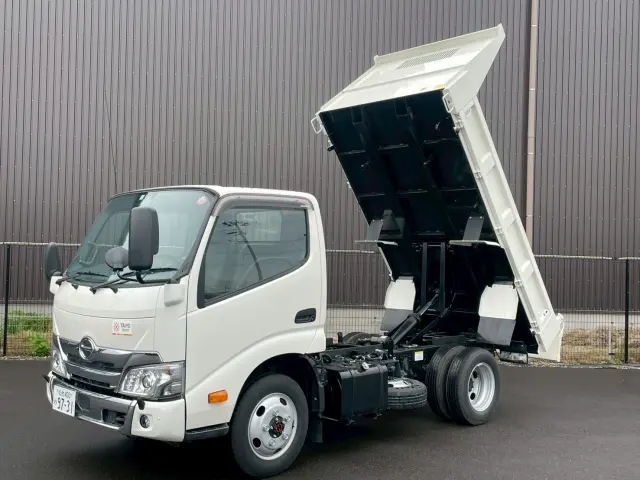 日野 デュトロ 2KG-XZU675T(2WD)の写真1