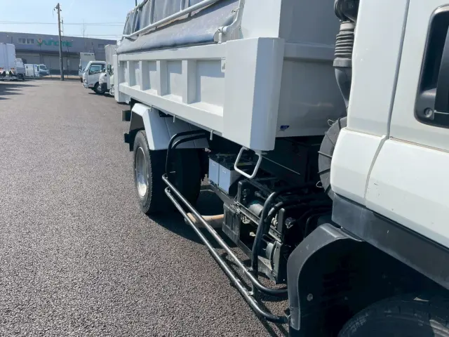 いすゞ フォワード TKG-FRR90S2(2WD)の写真12