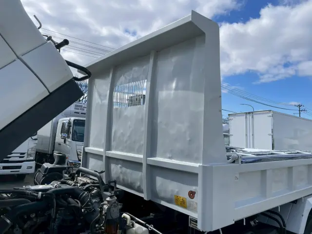 いすゞ フォワード TKG-FRR90S2(2WD)の写真23