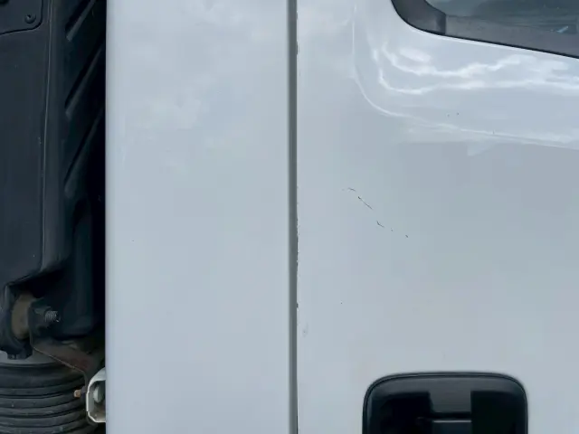 いすゞ フォワード TKG-FRR90S2(2WD)の写真28