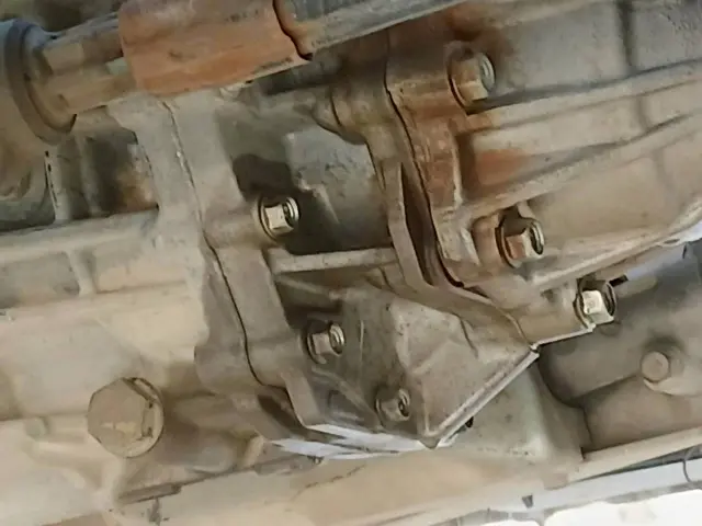 いすゞ フォワード TKG-FRR90S2(2WD)の写真37