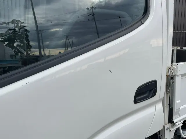 日野 デュトロ 2RG-XZC605M(2WD)の写真16