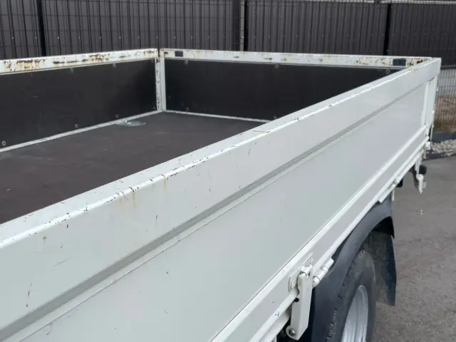 日野 デュトロ 2RG-XZC605M(2WD)の写真20