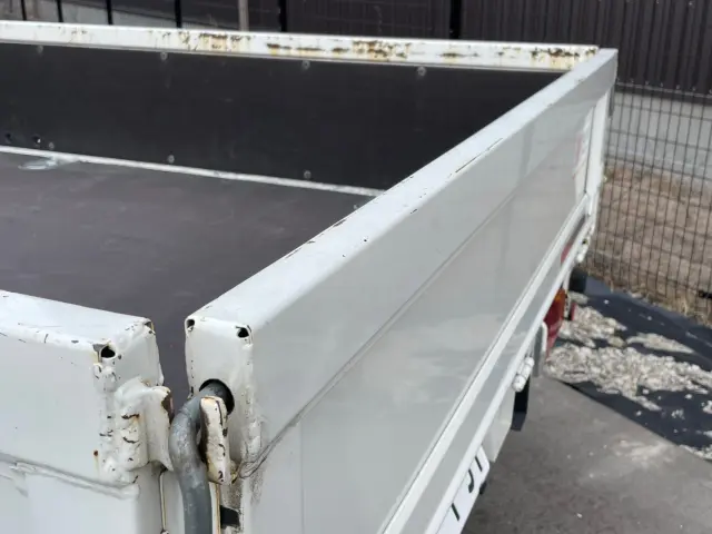 日野 デュトロ 2RG-XZC605M(2WD)の写真21