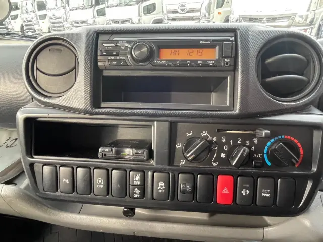 日野 デュトロ 2RG-XZC605M(2WD)の写真36