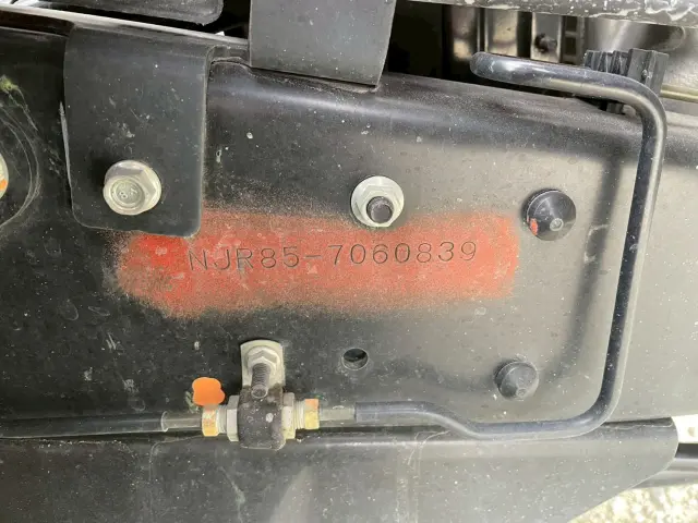 いすゞ エルフ TRG-NJR85A(2WD)の写真25