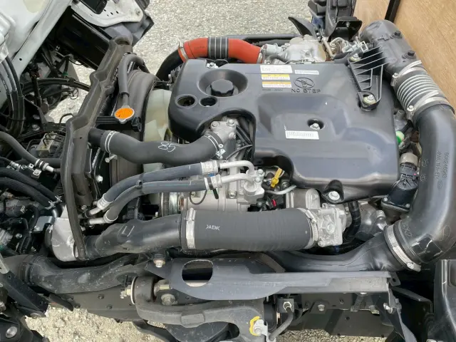 いすゞ エルフ TRG-NJR85A(2WD)の写真27