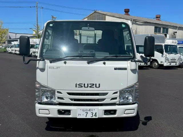いすゞ エルフ 2RG-NJR88A(2WD)の写真2
