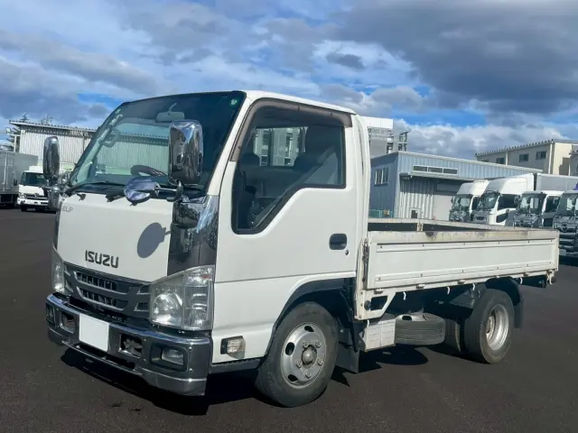 いすゞ エルフ TRG-NJR85A(2WD)の写真1