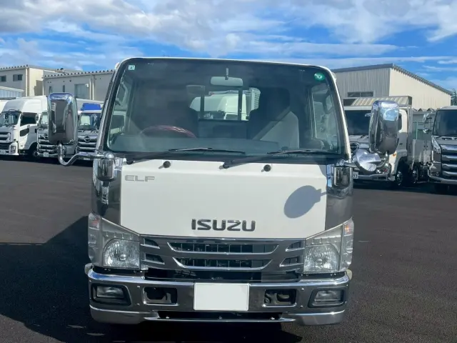 いすゞ エルフ TRG-NJR85A(2WD)の写真2
