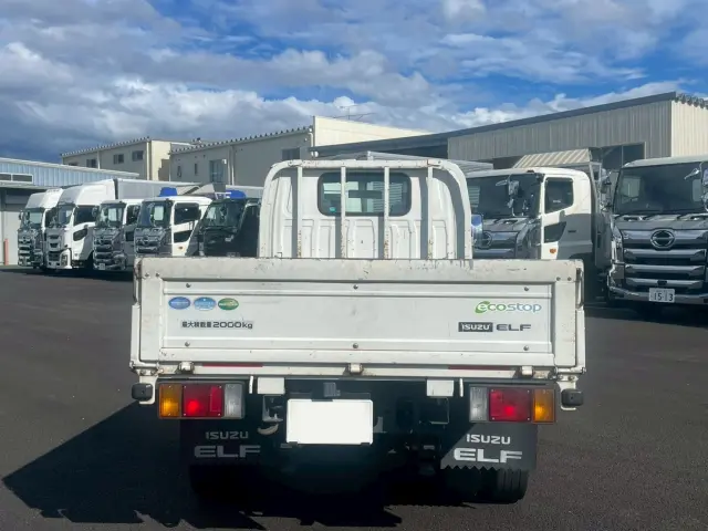 いすゞ エルフ TRG-NJR85A(2WD)の写真5