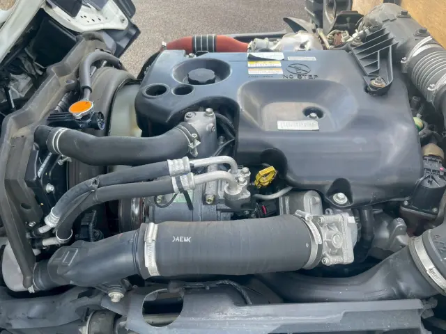 いすゞ エルフ TRG-NJR85A(2WD)の写真24