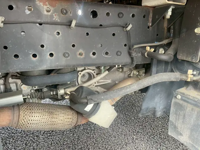 いすゞ エルフ TRG-NJR85A(2WD)の写真26