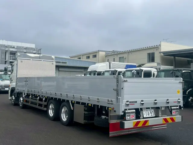 日野 プロフィア 2KG-FW1AHC(8x4)の写真6