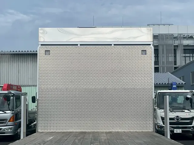 日野 プロフィア 2KG-FW1AHC(8x4)の写真18