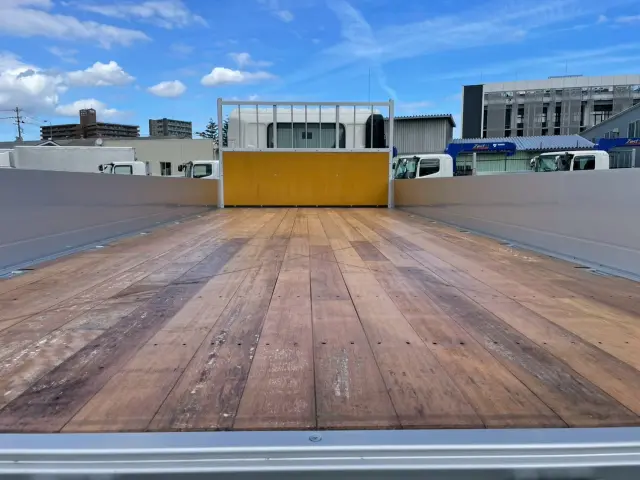 日野 レンジャー 2KG-FE2ACA(2WD)の写真11