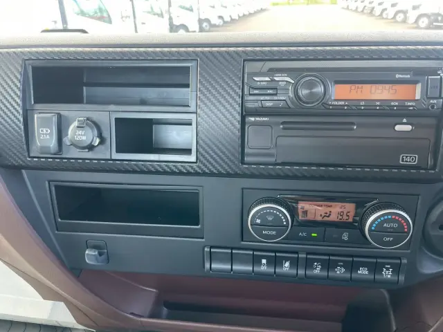 日野 レンジャー 2KG-FE2ACA(2WD)の写真33