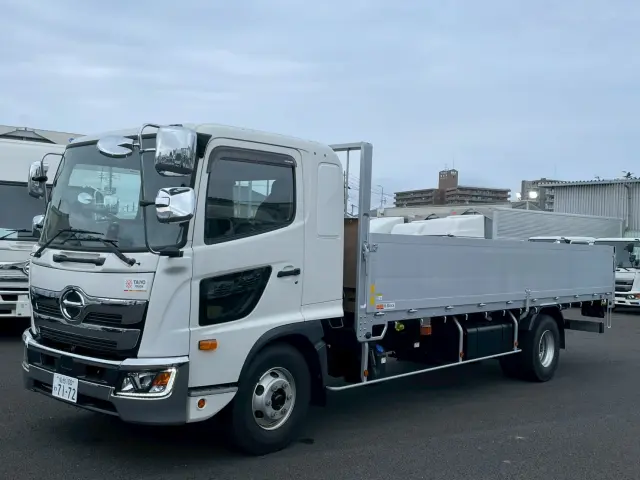 日野 レンジャー 2KG-FD2ABA(2WD)の写真1