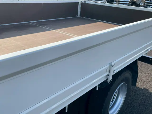 日野 デュトロ 2PG-XZU712M(2WD)の写真27