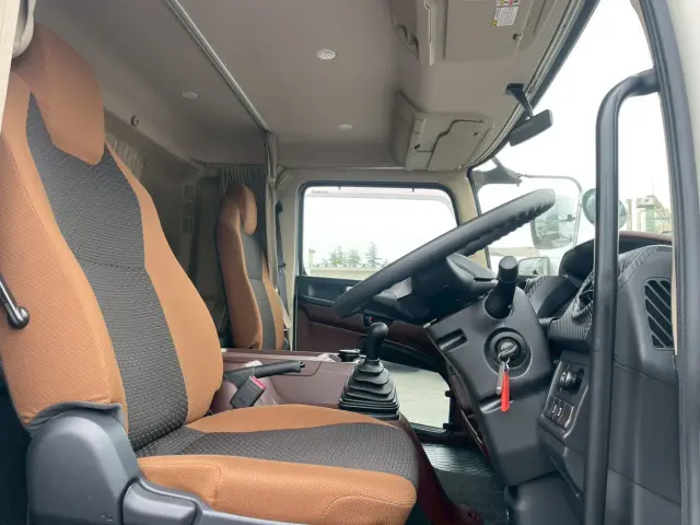 日野 レンジャー 2PG-FD2ABG(2WD)の写真33