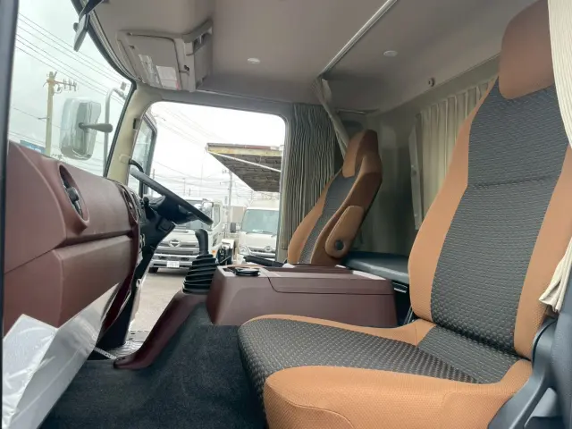 日野 レンジャー 2PG-FD2ABG(2WD)の写真34