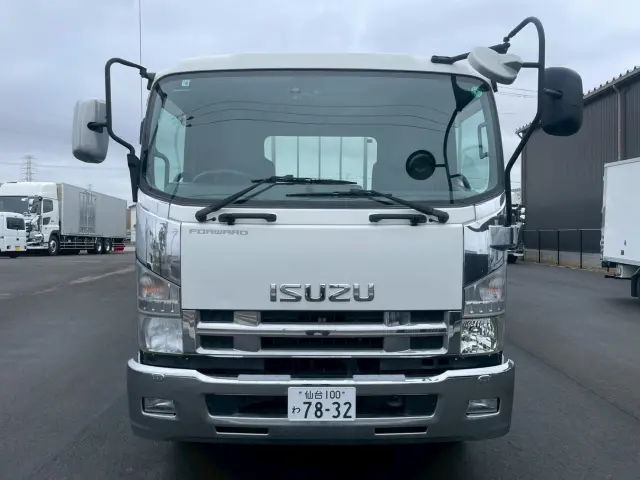 いすゞ フォワード TKG-FRR90S2(2WD)の写真2