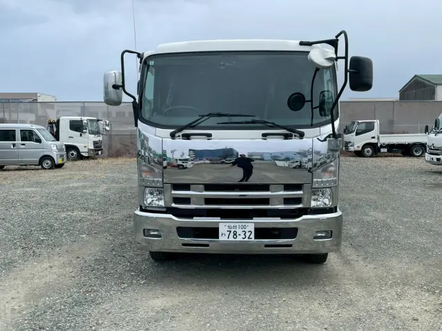 いすゞ フォワード TKG-FRR90S2(2WD)の写真2