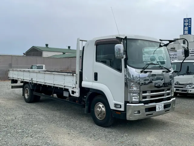 いすゞ フォワード TKG-FRR90S2(2WD)の写真3