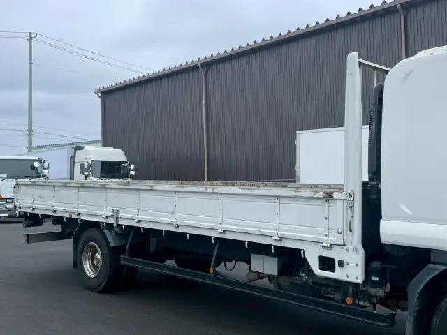 いすゞ フォワード TKG-FRR90S2(2WD)の写真8