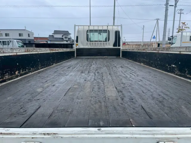 いすゞ フォワード TKG-FRR90S2(2WD)の写真11