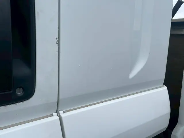 いすゞ フォワード TKG-FRR90S2(2WD)の写真25