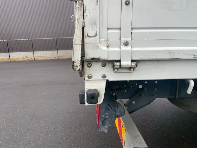 いすゞ フォワード TKG-FRR90S2(2WD)の写真28