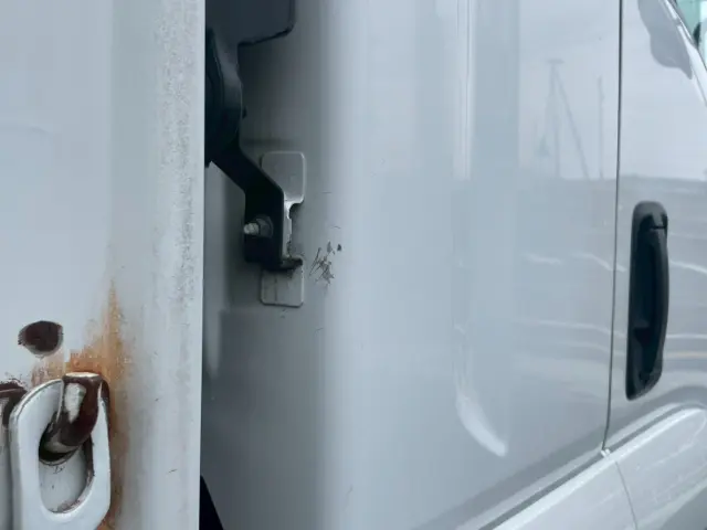 いすゞ フォワード TKG-FRR90S2(2WD)の写真29