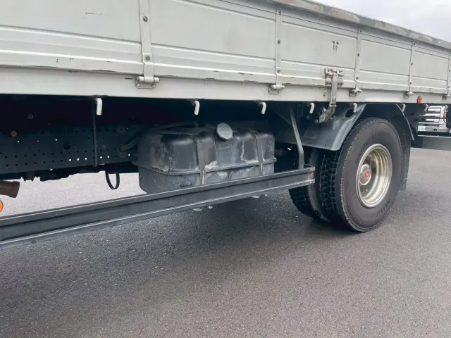 いすゞ フォワード TKG-FRR90S2(2WD)の写真33