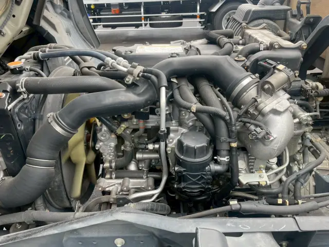 いすゞ フォワード TKG-FRR90S2(2WD)の写真39