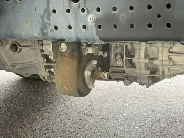 いすゞ フォワード TKG-FRR90S2(2WD)の写真40