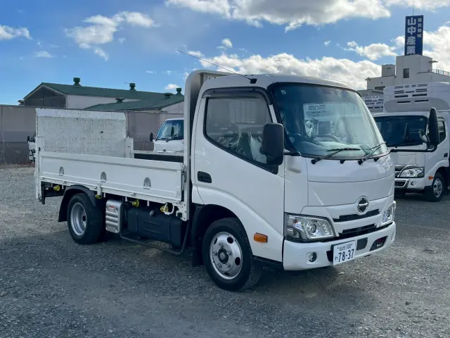 日野 デュトロ 2RG-XZC645M(2WD)の写真3