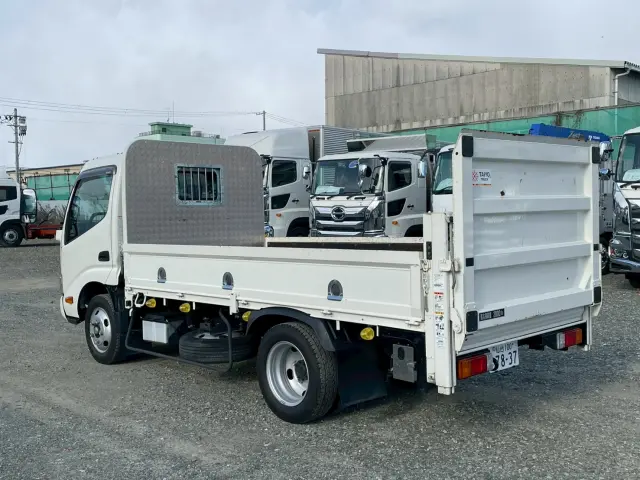 日野 デュトロ 2RG-XZC645M(2WD)の写真6