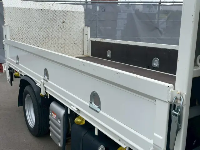 日野 デュトロ 2RG-XZC645M(2WD)の写真10