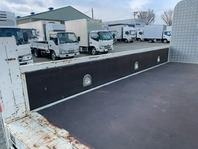 日野 デュトロ 2RG-XZC645M(2WD)の写真16