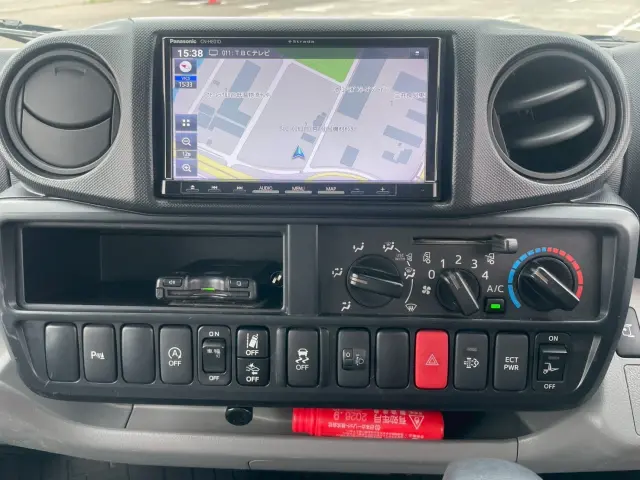 日野 デュトロ 2RG-XZC645M(2WD)の写真40