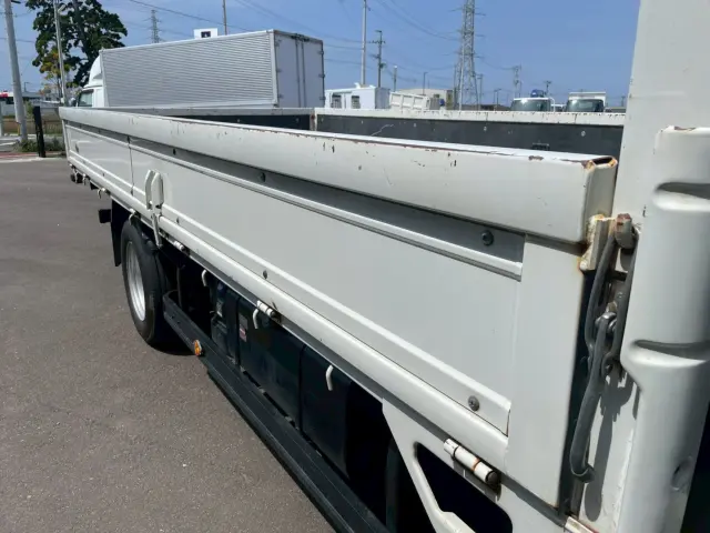 いすゞ エルフ 2PG-NPS88AR(4WD)の写真10