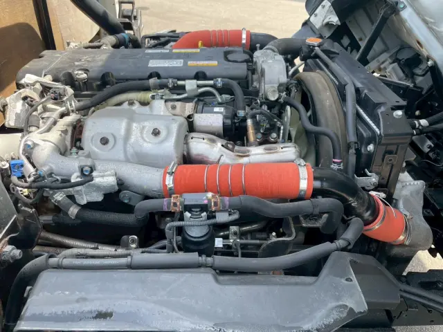 いすゞ エルフ 2PG-NPS88AR(4WD)の写真26