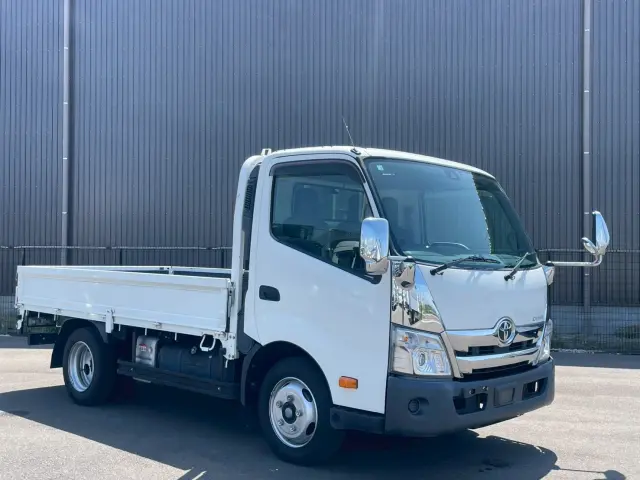 トヨタ ダイナ 2RG-XZU700(2WD)の写真3