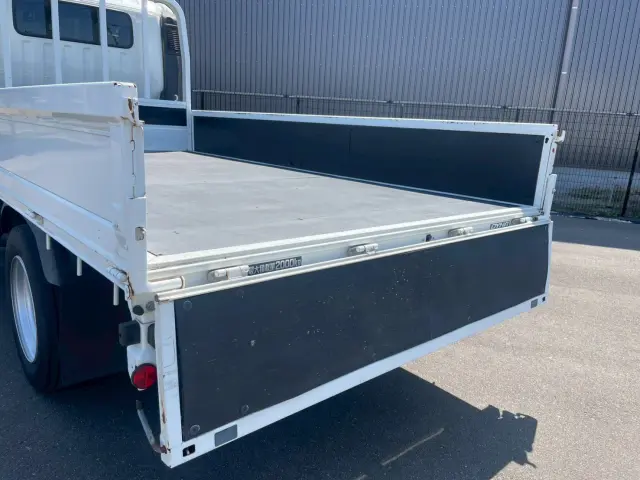 トヨタ ダイナ 2RG-XZU700(2WD)の写真15