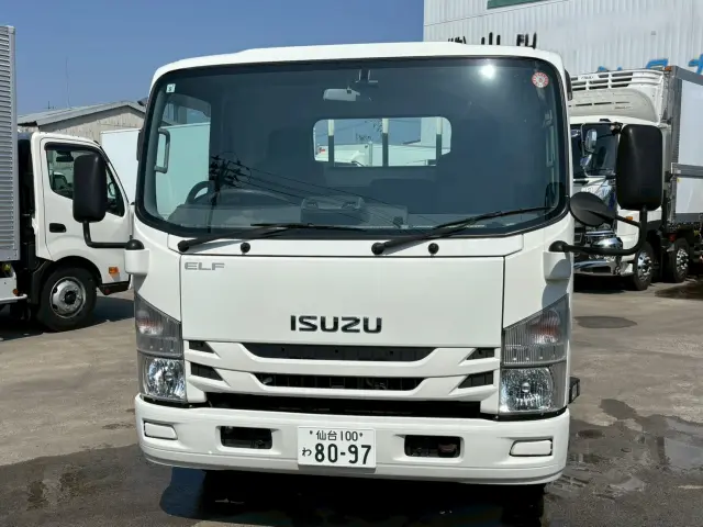 いすゞ エルフ 2PG-NPS88AR(4WD)の写真2