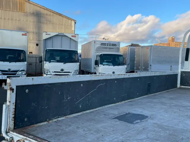 いすゞ エルフ 2PG-NPS88AR(4WD)の写真11