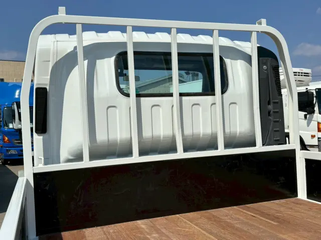 いすゞ エルフ 2PG-NPS88AR(4WD)の写真12