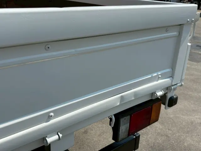 いすゞ エルフ 2PG-NPS88AR(4WD)の写真17